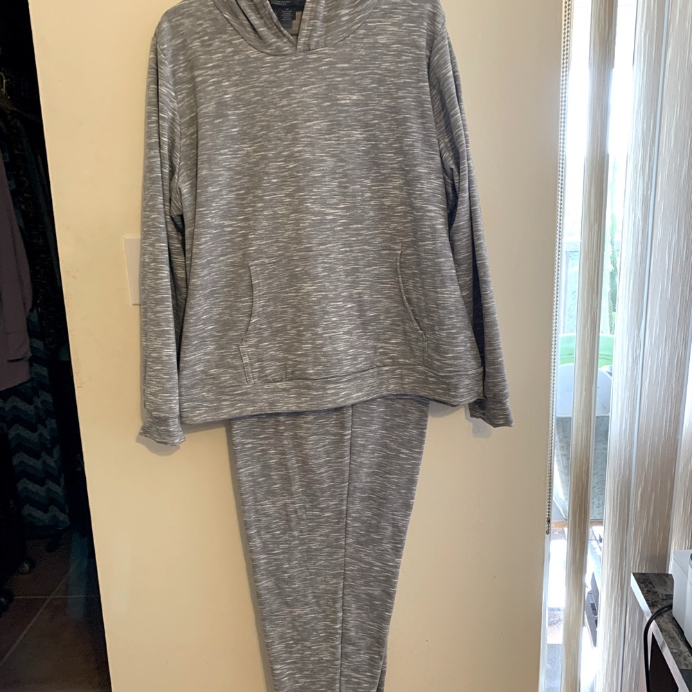Jogging suit